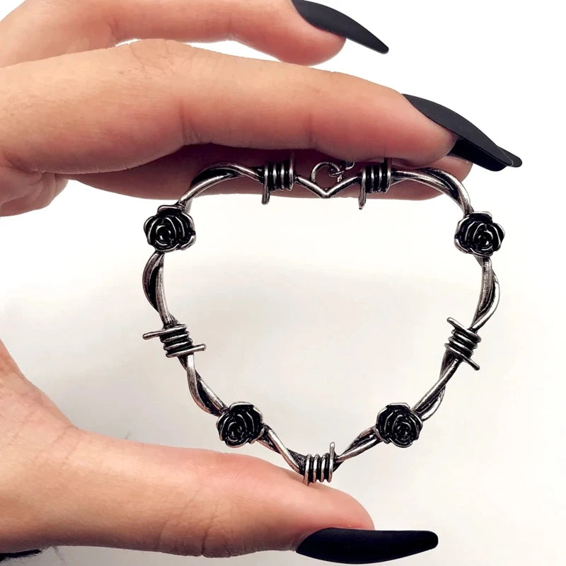 Boucles d’Oreilles Gothiques Coeur