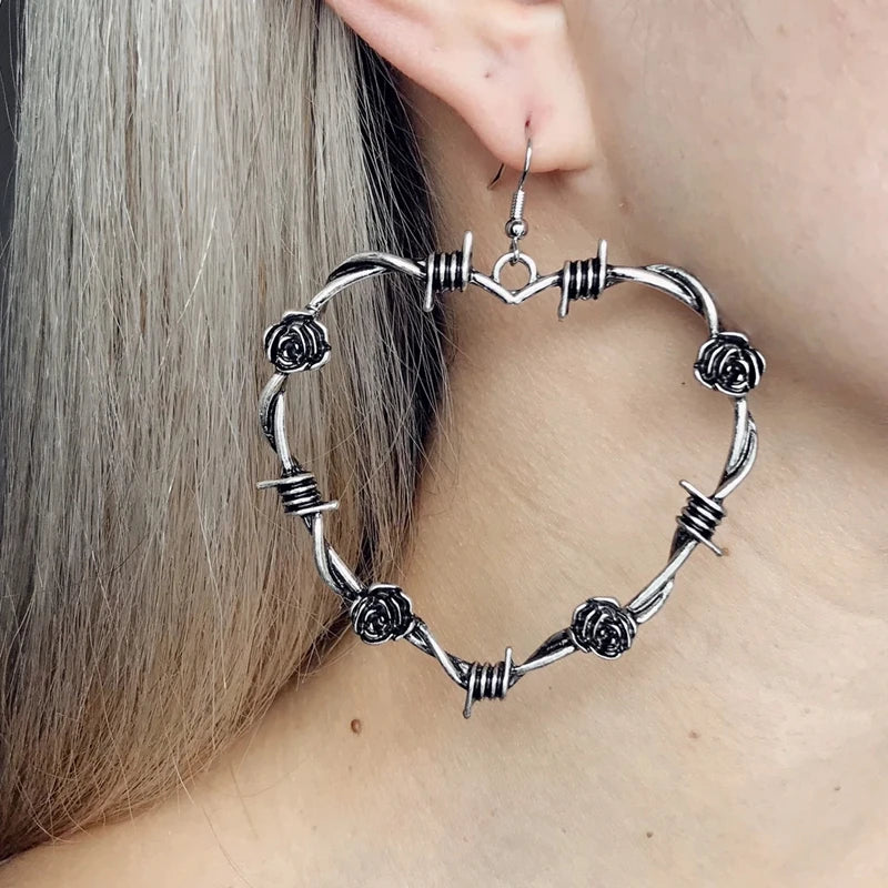 Boucles d’Oreilles Gothiques Coeur