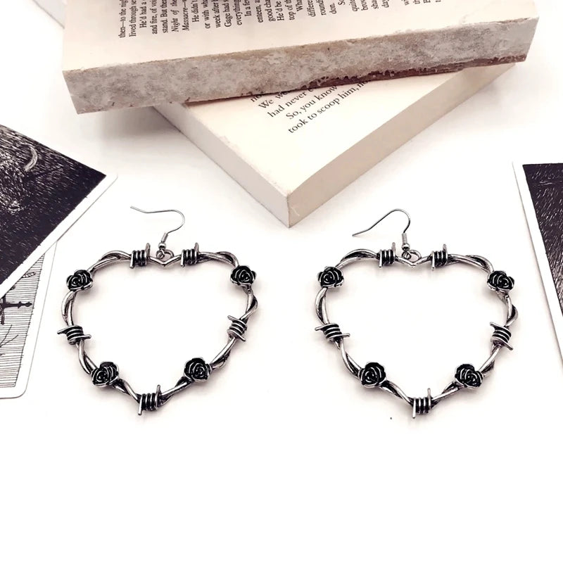 Boucles d’Oreilles Gothiques Coeur