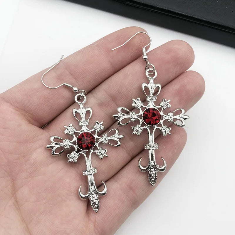 Boucles d’Oreilles Gothiques Croix