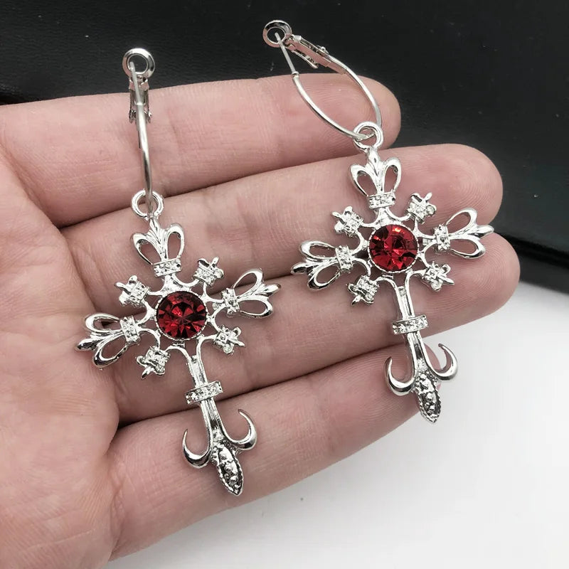Boucles d’Oreilles Gothiques Croix