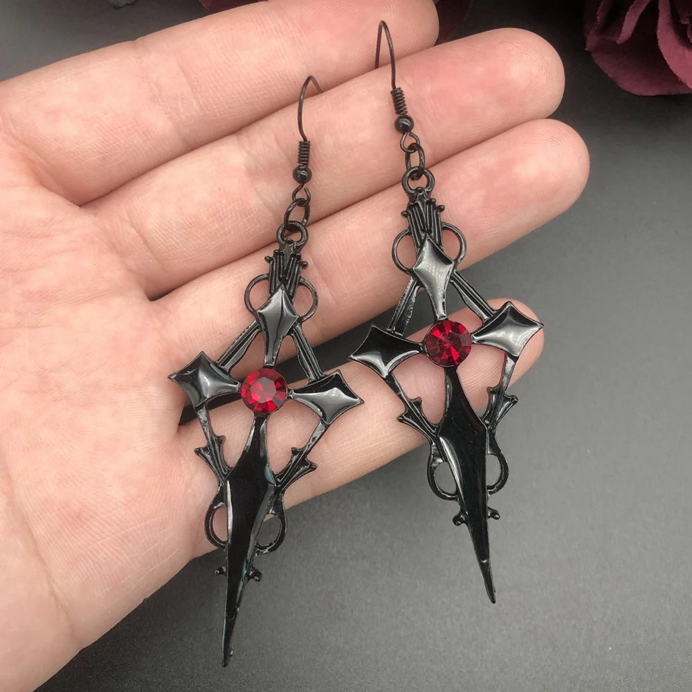 Boucles d’Oreilles Gothiques Croix