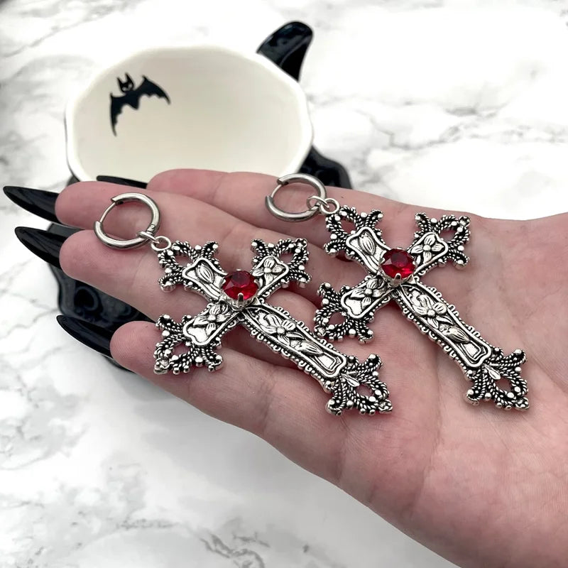 Boucles d’Oreilles Crucifix Gothique