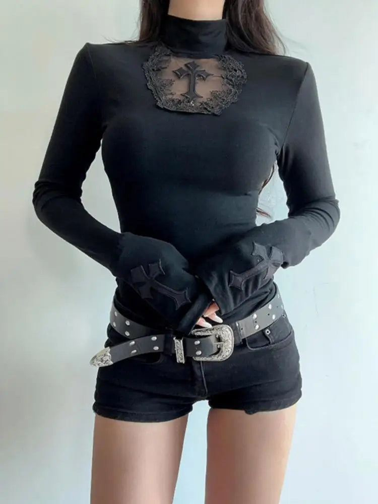 Top Dentelle Croix Gothique