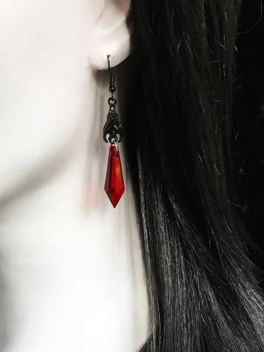 Boucles d’Oreilles Gothiques Cristaux