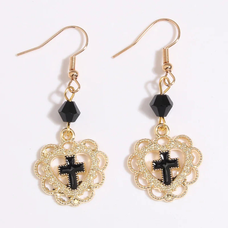 Boucles d’Oreilles Croix Gothiques Or