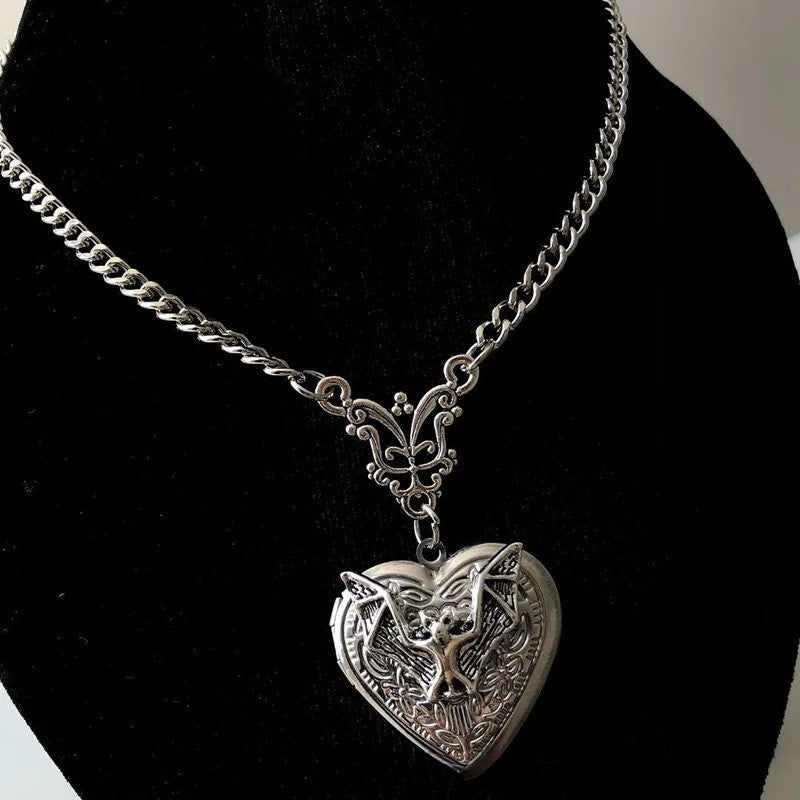 Collier Gothique Coeur